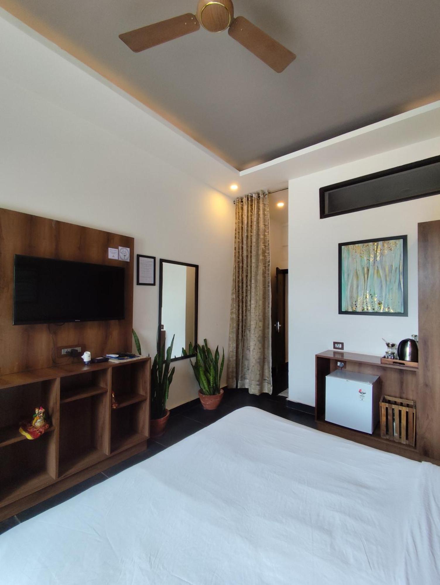 Meeram Ganga, A Heritage Stay By The Ganges At Triveni Ghat Rishīkesh Exterior foto